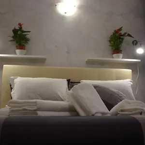 Bed & Breakfast Onetime 25