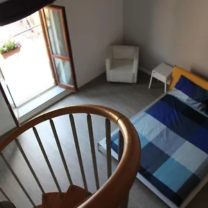 Irooms Station Guest house 4*