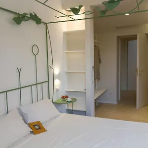 La Casa Di Iulia Bed & Breakfast 3*
