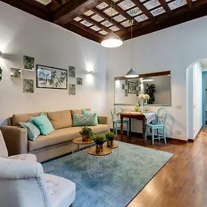 Apartment Sistina Spanish Steps