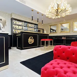 Guest house Spanish Diamond Luxury & Jacuzzi