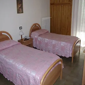 Tabor 3*