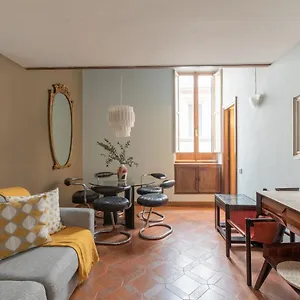 Iflat Pantheon Historic Two-story Appartement Rome