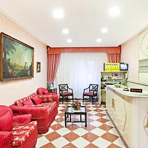 Hotel Augustea 3*