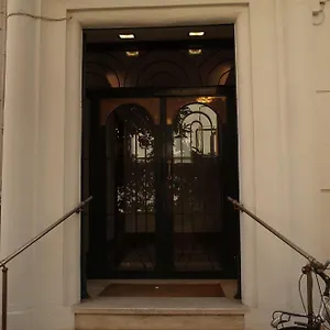 サーカス マキシマス B＆b ベッド・アンド・ブレックファスト