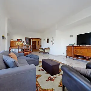Anastasio Spacious Apartment