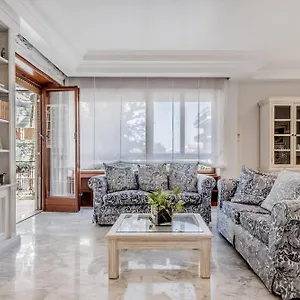 Luxury Giorgi Дом отдыха Рим