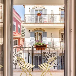 The Bricks Guest house 3*