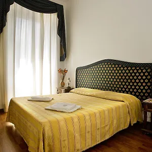 Bed & Breakfast Sole E Luna 2*