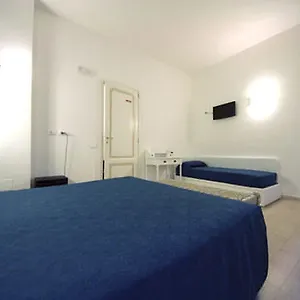 Atlantis Guest house 3*