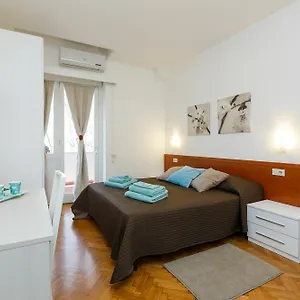 Trastevere Relais Guest house 3*