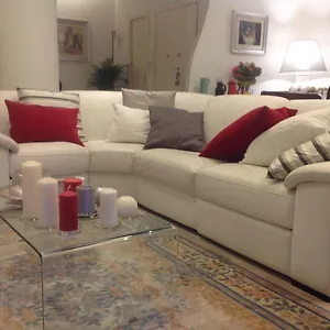 Talenti House 3* Roma